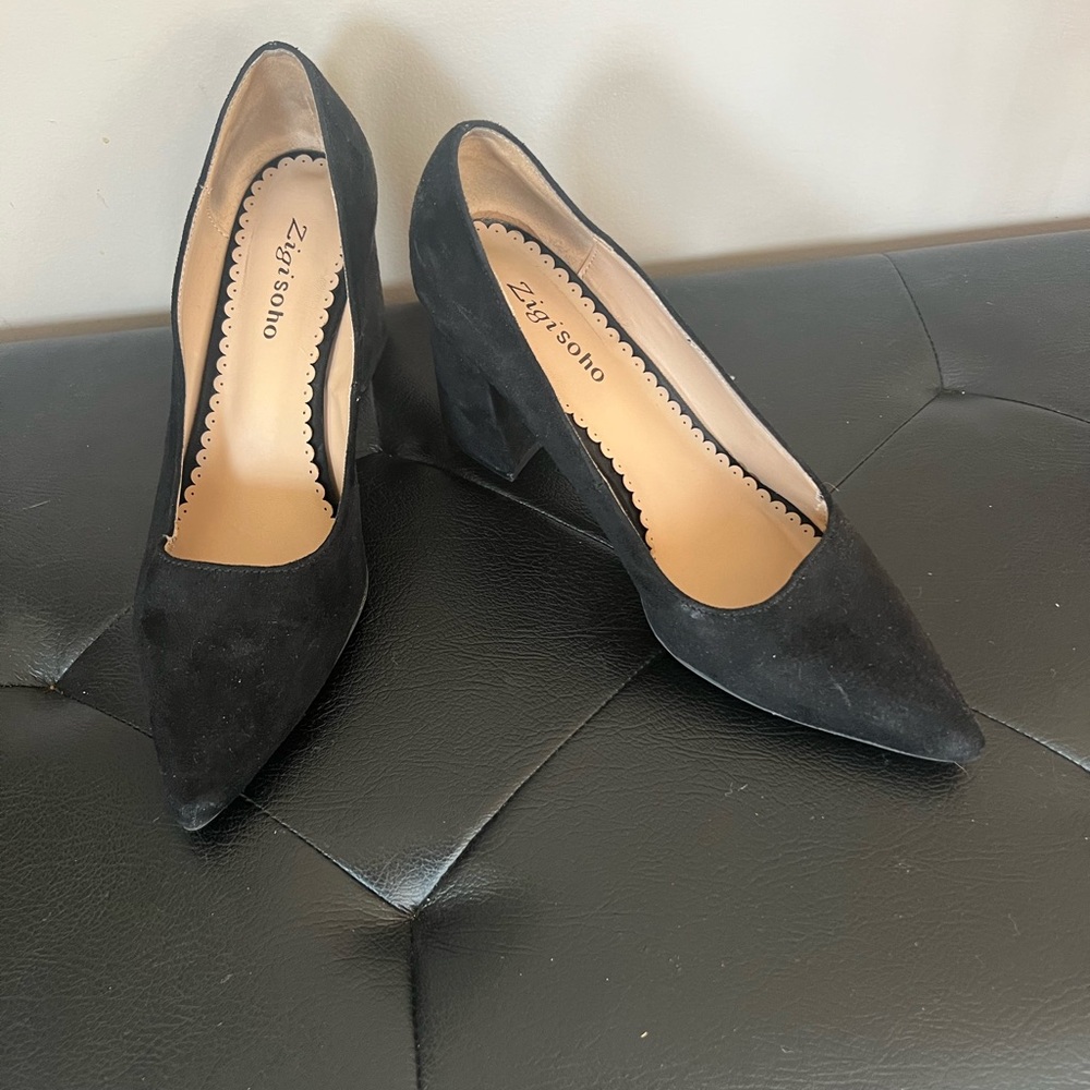 Zigi Soho Women’s block heels black suede size 9